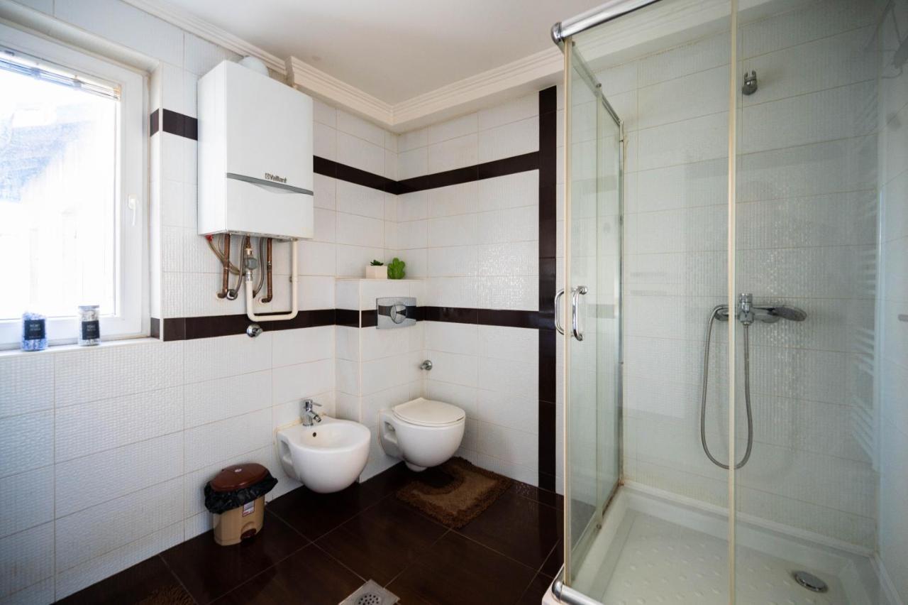 Bright 2Bdr Apartment In The Main Pedestrian Zone Sarajevo Luaran gambar